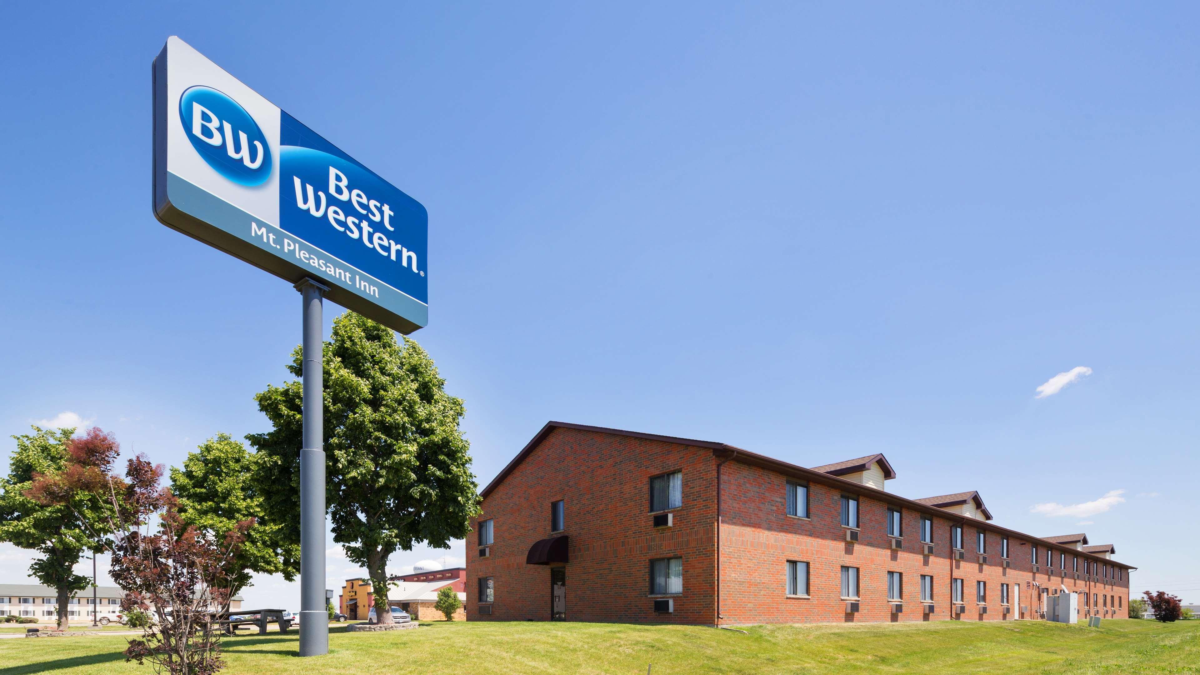 Best Western Mount Pleasant Inn Exterior foto
