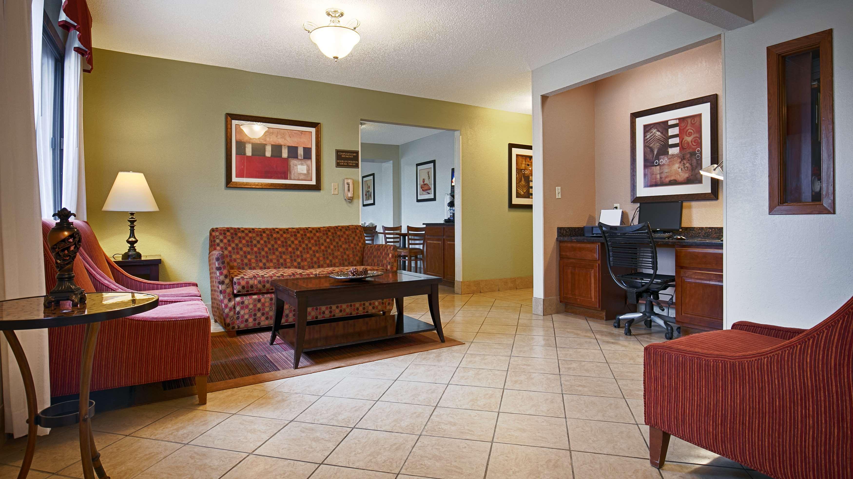 Best Western Mount Pleasant Inn Exterior foto