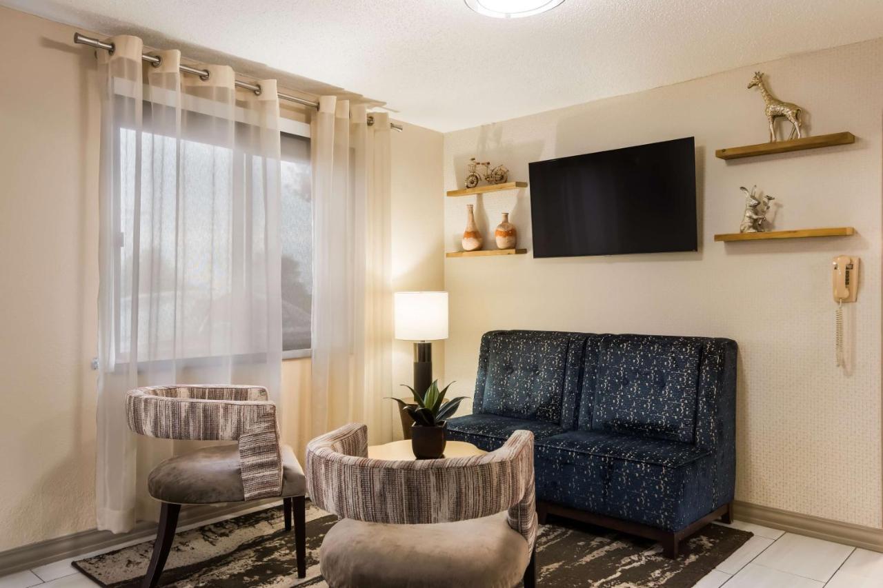 Best Western Mount Pleasant Inn Exterior foto