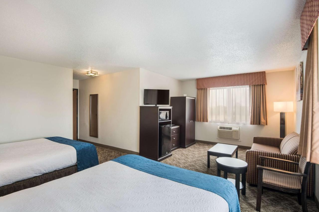 Best Western Mount Pleasant Inn Exterior foto