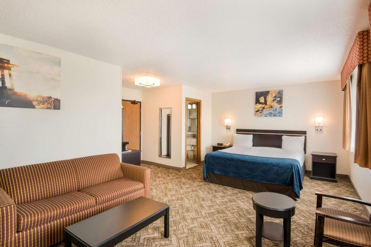 Best Western Mount Pleasant Inn Exterior foto