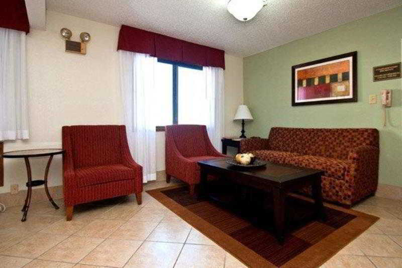 Best Western Mount Pleasant Inn Interior foto